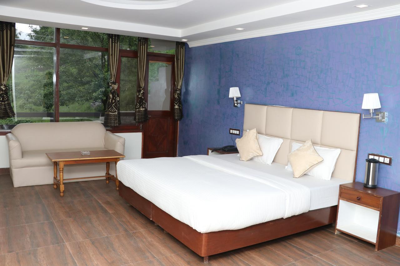 Hotel Green Tara Manāli Eksteriør billede