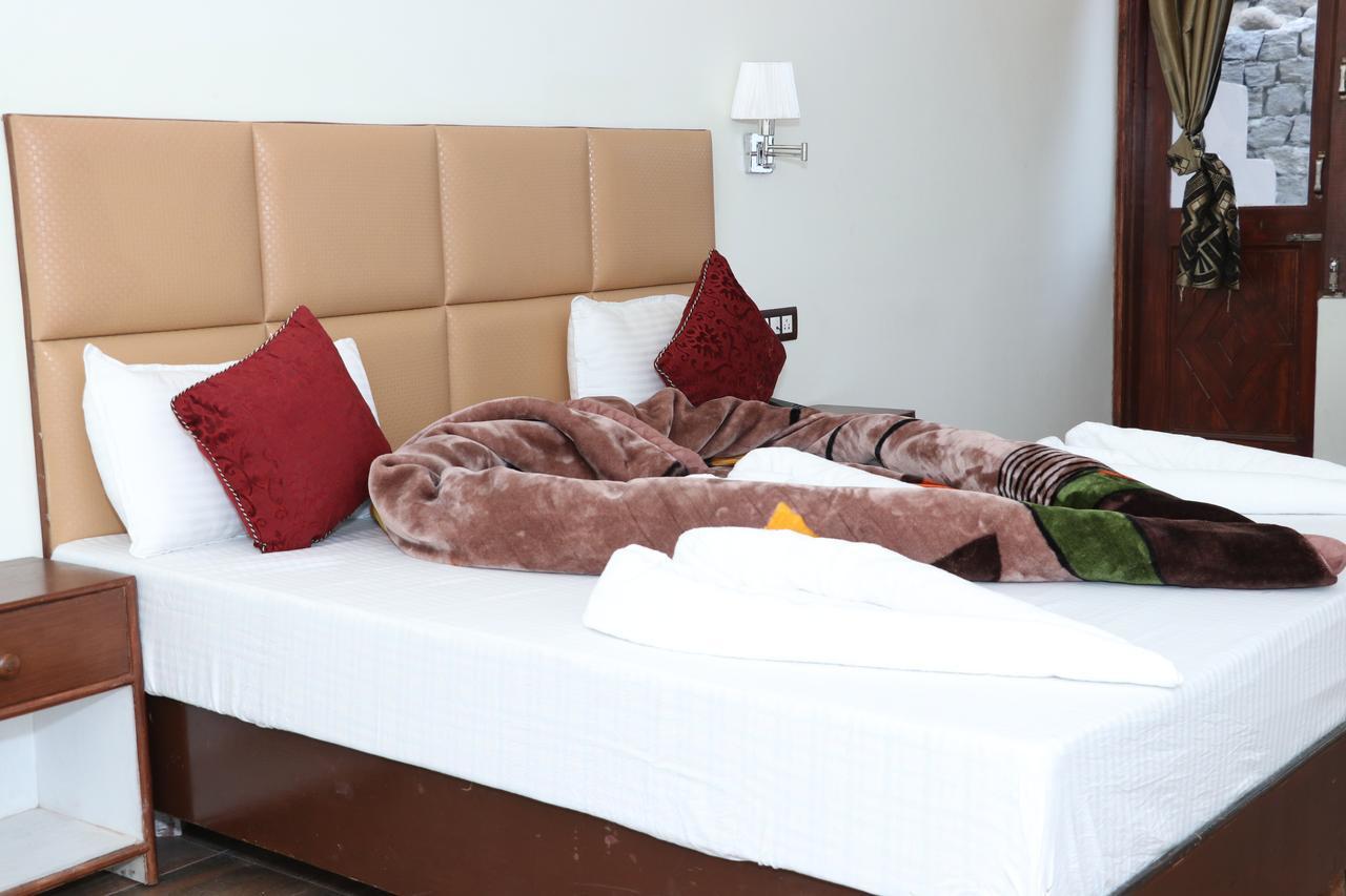 Hotel Green Tara Manāli Eksteriør billede