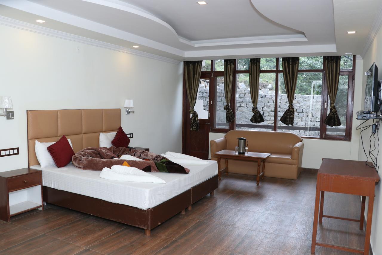Hotel Green Tara Manāli Eksteriør billede