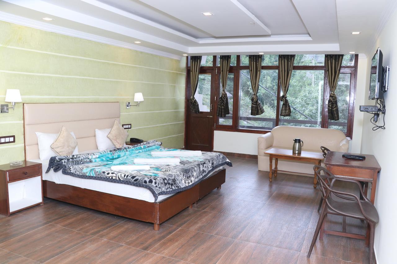 Hotel Green Tara Manāli Eksteriør billede